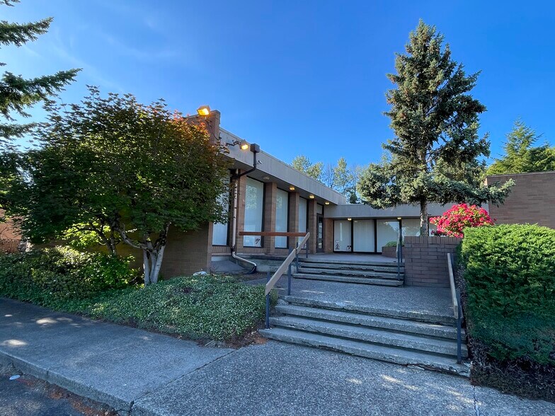 4901 Center St, Tacoma, WA for lease - Building Photo - Image 1 of 5