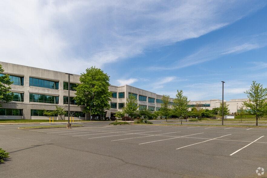 225 Phillips Blvd, Ewing, NJ for sale - Building Photo - Image 1 of 21