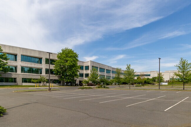 Plus de détails pour 225 Phillips Blvd, Ewing, NJ - Flex à vendre