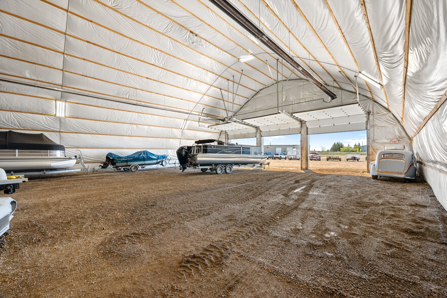 58 Willoughby St, Blackfoot, AB for sale - Building Photo - Image 2 of 20