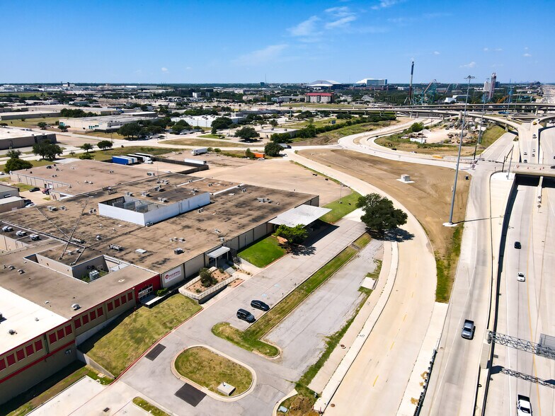 2910 Avenue F, Arlington, TX à vendre - Photo du bâtiment - Image 2 de 12