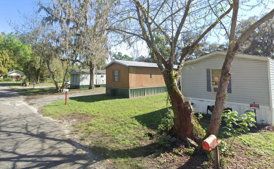 170 NE Craig Ave, Lake City, FL for sale - Building Photo - Image 2 of 10
