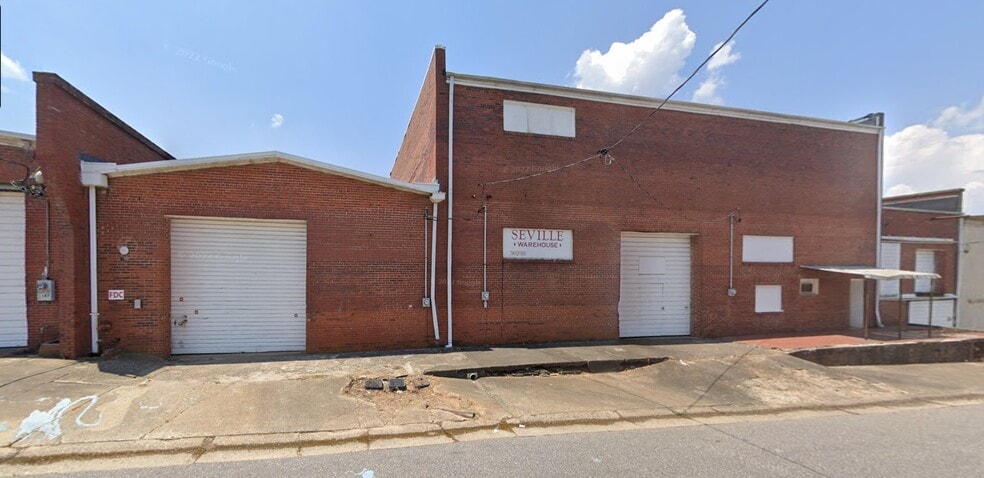 1107 Paola St, Statesville, NC for sale - Building Photo - Image 2 of 13