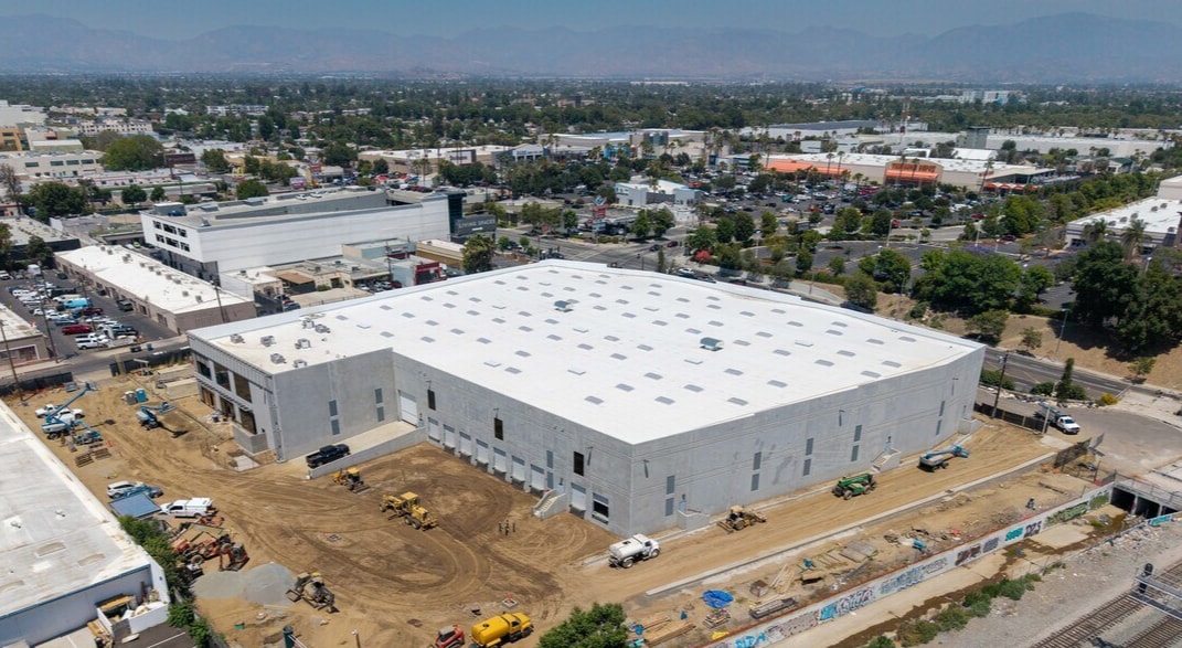 7815 Van Nuys Blvd, Panorama City, CA for lease Construction Photo- Image 1 of 3