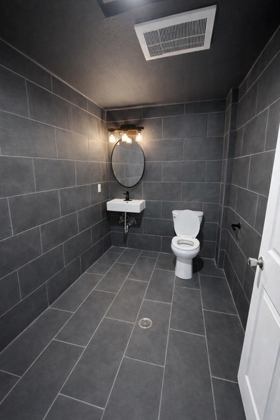 4706 3rd St, San Francisco, CA à louer - Photo du bâtiment - Image 3 de 6