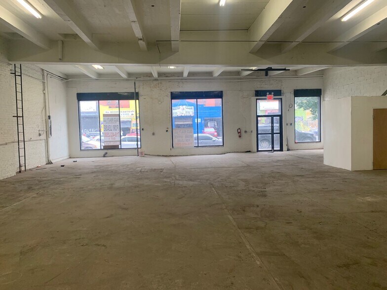 1140 Webster Ave, Bronx, NY à louer - Photo du bâtiment - Image 2 de 9