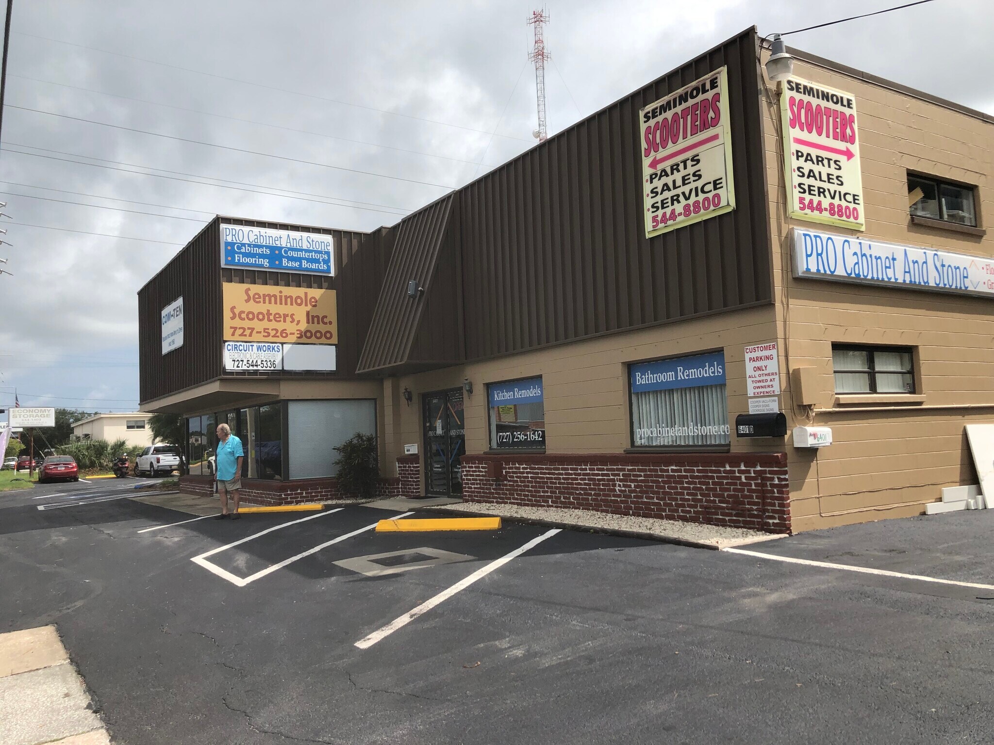 6401-6405 N 49th St, Pinellas Park, FL à louer Autre- Image 1 de 15