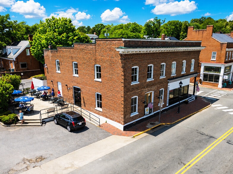 280 Valley St, Scottsville, VA à vendre - Photo du bâtiment - Image 3 de 10