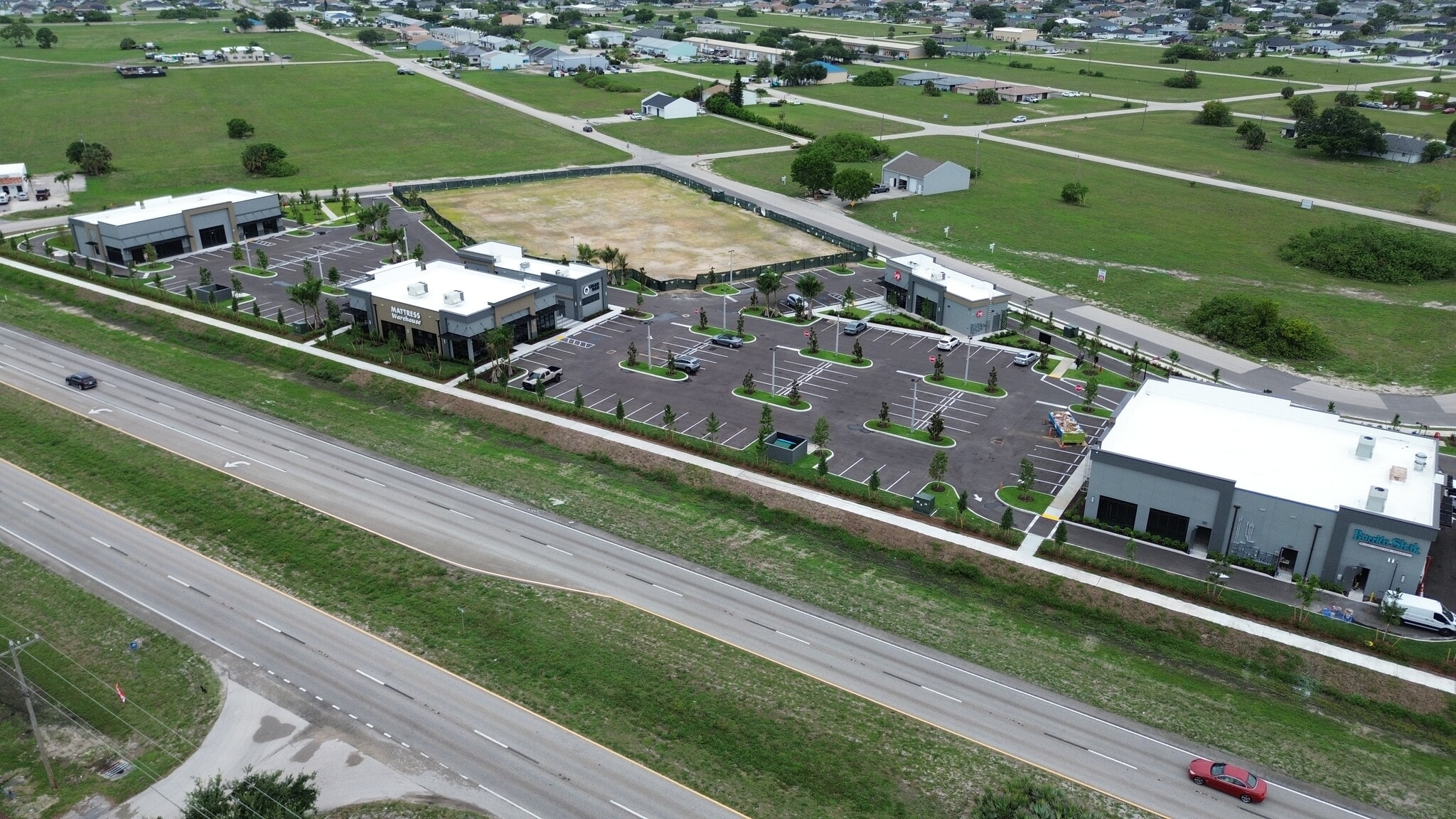 1203-1211 NE Pine Island Ln, Cape Coral, FL for lease Building Photo- Image 1 of 18