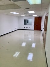 1872 Pratt Dr, Blacksburg, VA for lease Interior Photo- Image 2 of 2