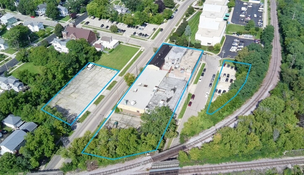 340 N Franklin St, Janesville, WI for sale - Building Photo - Image 2 of 10