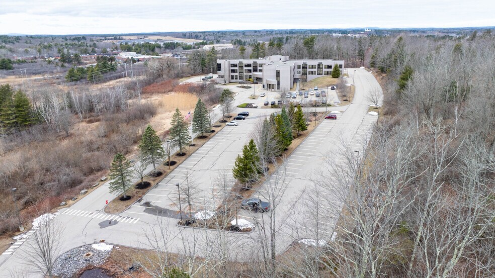 175 Running Hill Rd, South Portland, ME à louer - Photo du bâtiment - Image 2 de 8