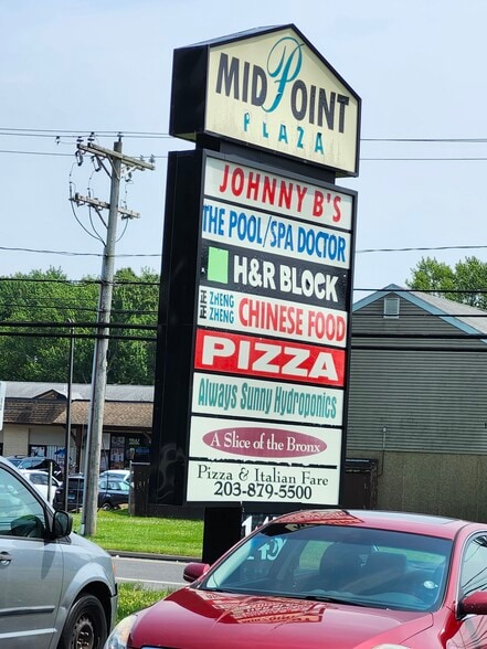 1457 Meriden Rd, Wolcott, CT for sale - Building Photo - Image 2 of 11