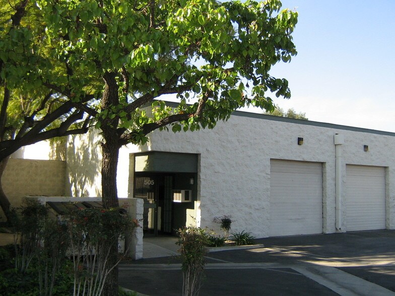 1495 W 9th St, Upland, CA à louer - Photo du bâtiment - Image 2 de 14