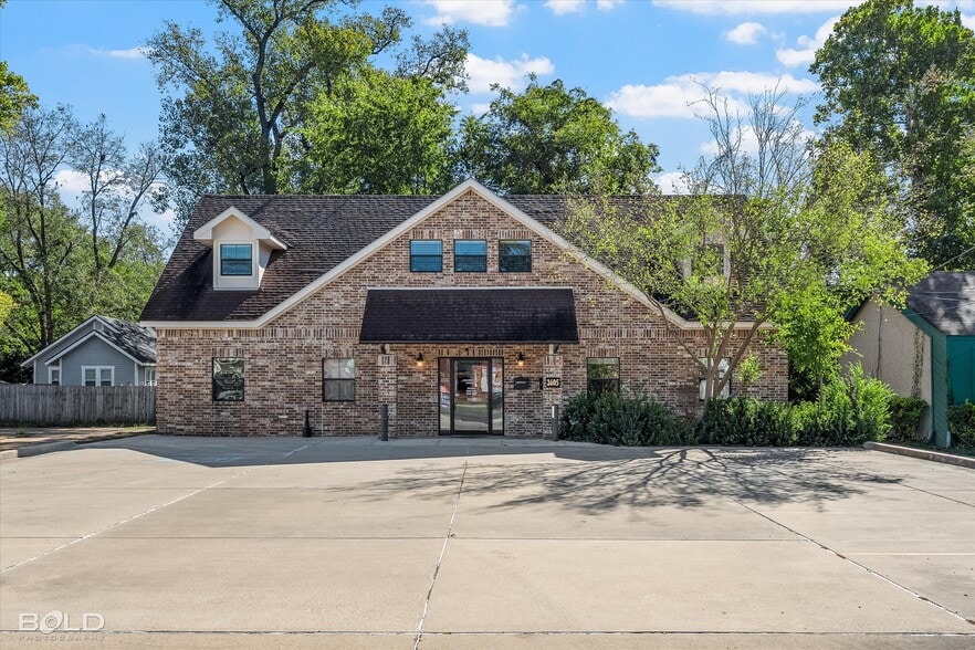 3605 Youree Dr, Shreveport, LA for sale - Building Photo - Image 1 of 42