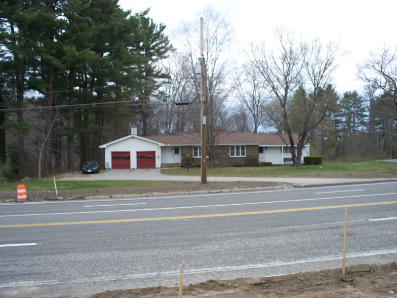 212 Charlton Rd, Sturbridge, MA for sale - Building Photo - Image 2 of 10