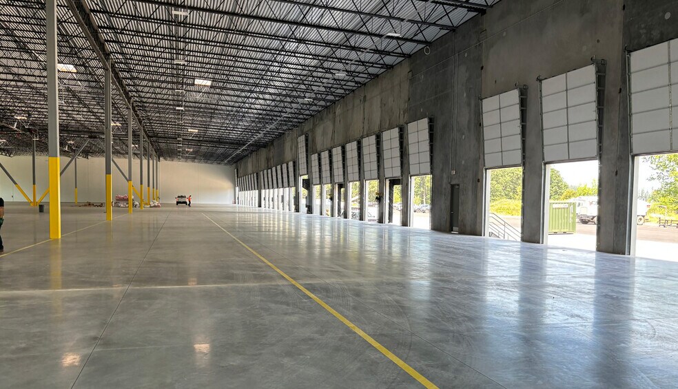 4630 NW 273rd Ave, Hillsboro, OR à louer - Photo du bâtiment - Image 3 de 27