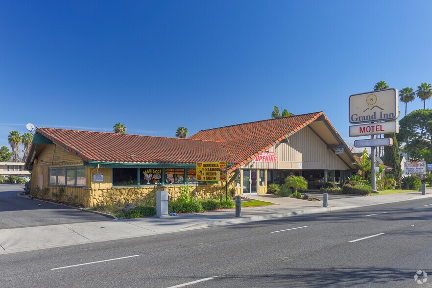 1519 E 1st St, Santa Ana, CA for sale - Building Photo - Image 2 of 7