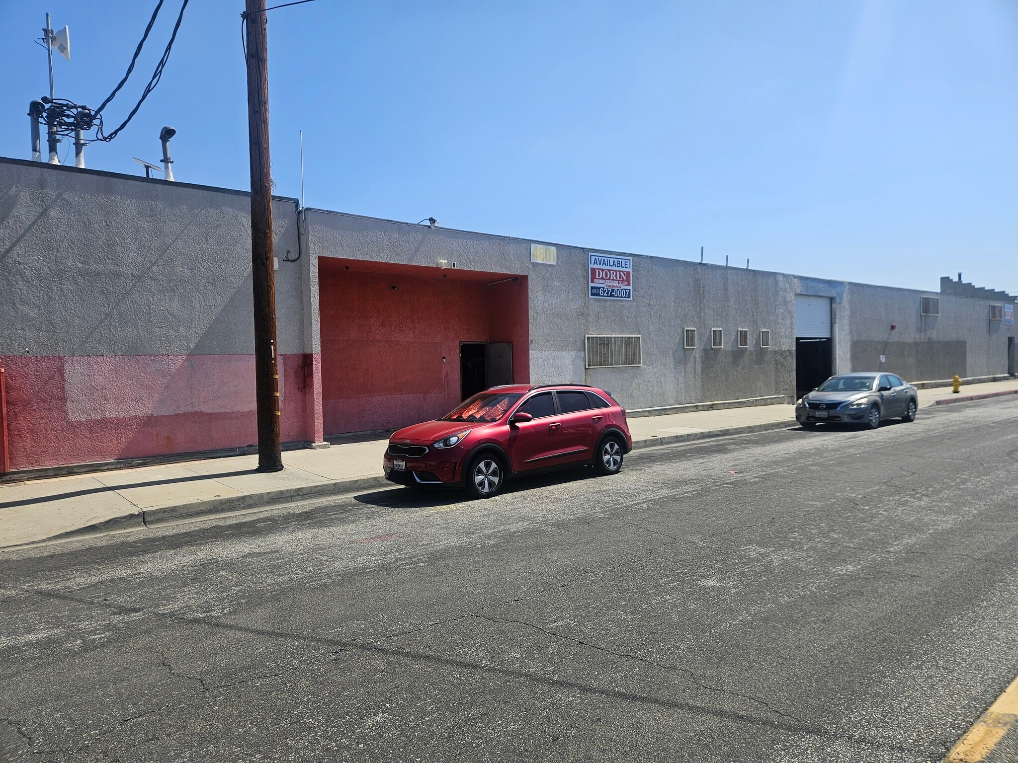 4601 E 50th St, Los Angeles, CA for lease Building Photo- Image 1 of 9