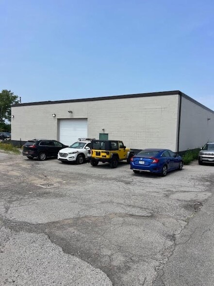 555 Orchard Park Rd, West Seneca, NY for lease - Building Photo - Image 2 of 7