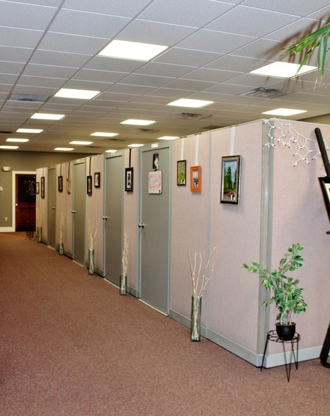 31-39 Main St, Littleton, NH for lease - Interior Photo - Image 3 of 12