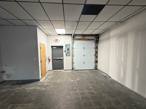 5210-5260 Simpson Ferry Rd, Mechanicsburg, PA à louer Photo intérieure- Image 2 de 3