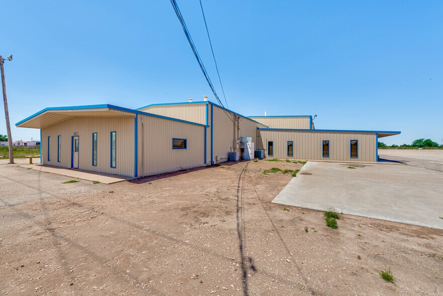4112 S Hwy 349, Midland, TX for lease - Building Photo - Image 2 of 20