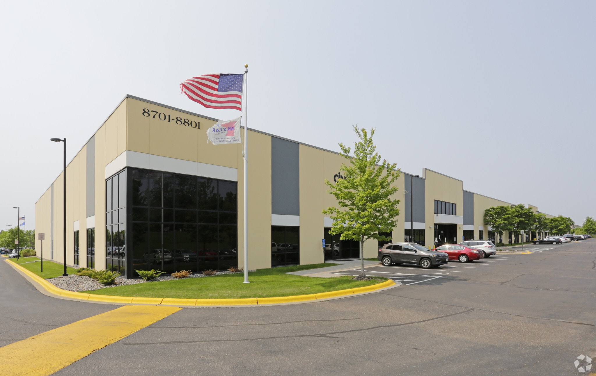 8701-8799 Brooklyn Blvd, Brooklyn Park, MN for lease Primary Photo- Image 1 of 7