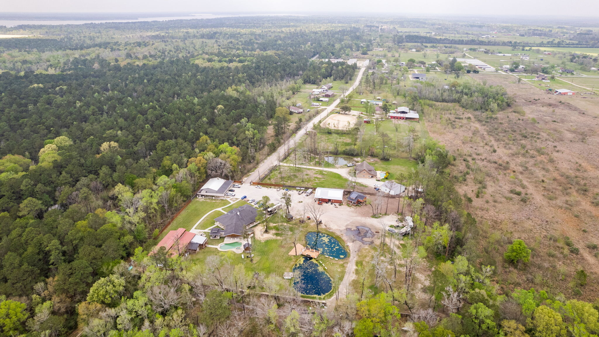 18302 Noyce Rd, Crosby, TX à vendre Photo du b timent- Image 1 de 43