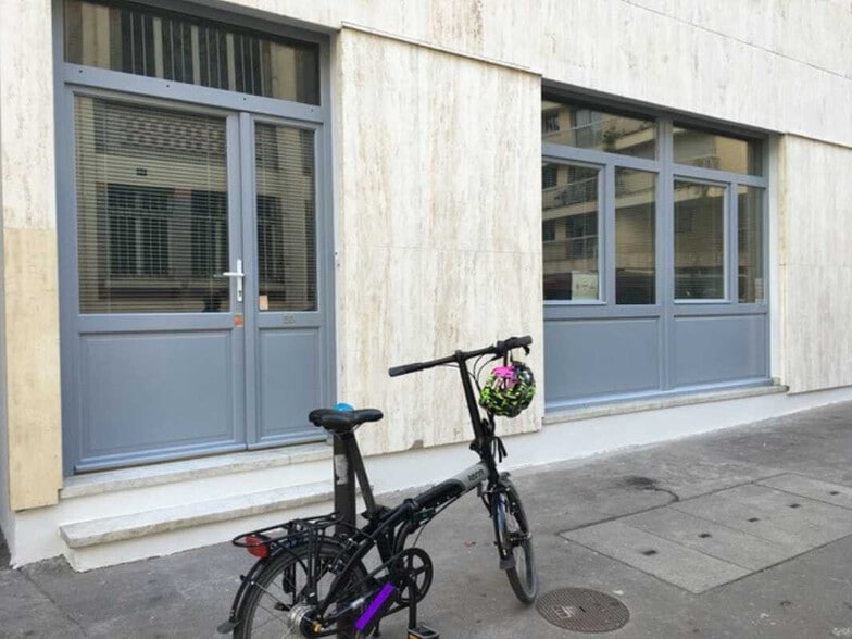 33 Rue Des Artistes, Paris for sale - Building Photo - Image 3 of 10