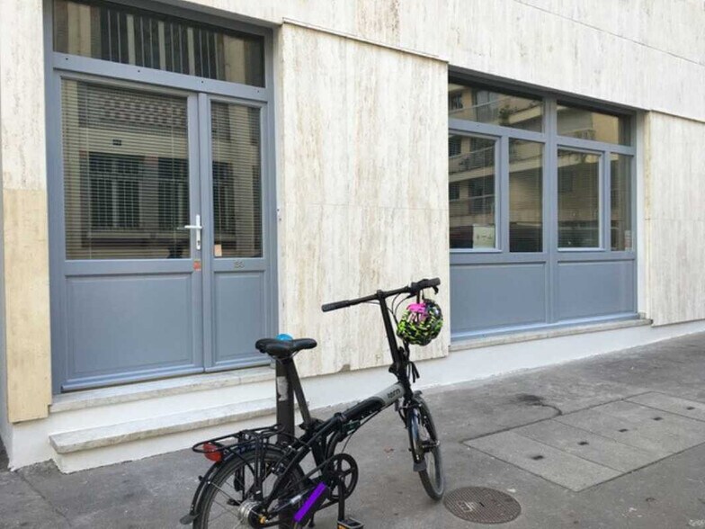 33 Rue Des Artistes, Paris à vendre - Photo du bâtiment - Image 3 de 10