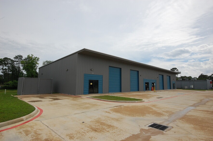 7307 Five Forks dr, Spring, TX for lease - Primary Photo - Image 1 of 5