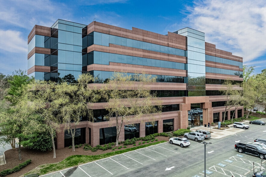 6802 Paragon Pl, Richmond, VA for lease - Building Photo - Image 1 of 10