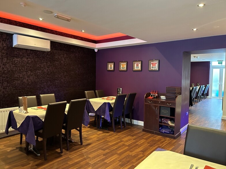 16 Market Pl, Cockermouth for lease - Interior Photo - Image 2 of 13