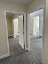 2018 Fort Bragg Rd, Fayetteville, NC à louer Photo intérieure- Image 1 de 5