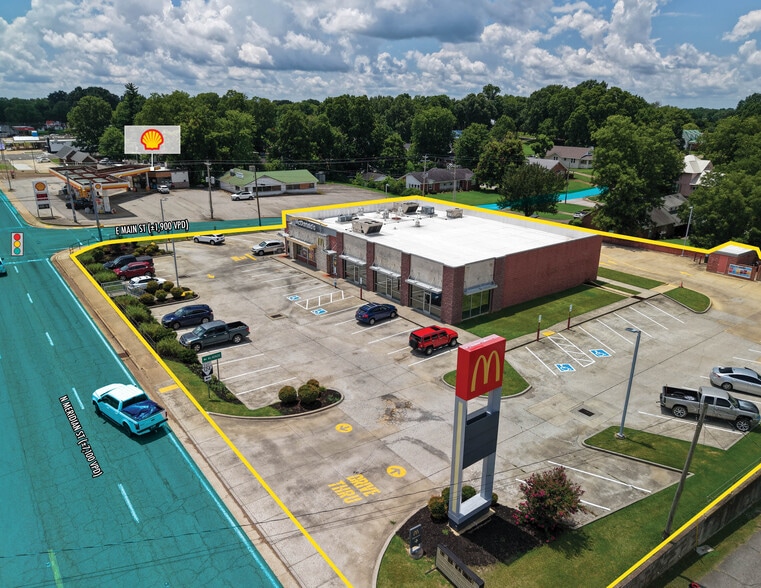 1907 N Meridian St, Greenfield, TN à vendre - Photo du bâtiment - Image 2 de 4