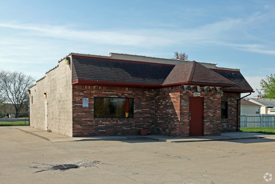 1090 N Dixie Hwy, Monroe, MI à vendre - Photo principale - Image 2 de 14