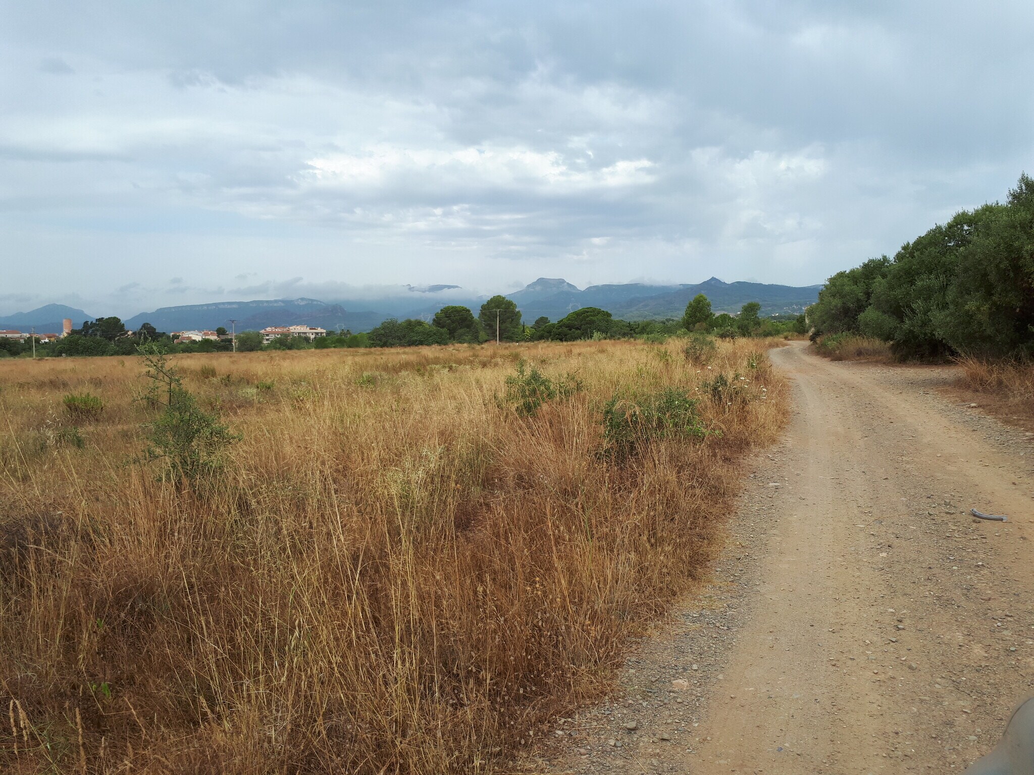 Terrain dans Montbrió del Camp, Tarragona à vendre Photo principale- Image 1 de 7
