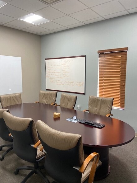 12363 Hampton Park Blvd, Tampa, FL for lease - Interior Photo - Image 3 of 13