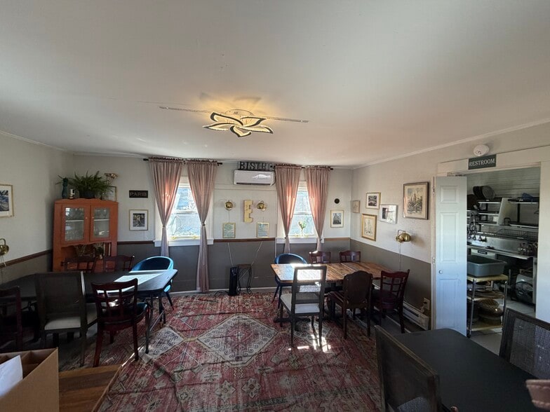 100 W B Ave, North Little Rock, AR for lease - Interior Photo - Image 2 of 3