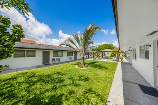 More details for 32 SE 2nd Ave, Dania, FL - Multifamily for Sale