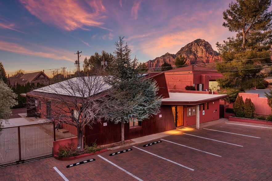 45 Birch Blvd, Sedona, AZ à vendre - Photo du bâtiment - Image 1 de 19