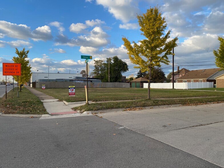 3200 Wyoming ave, Dearborn, MI à vendre - Photo du bâtiment - Image 2 de 5