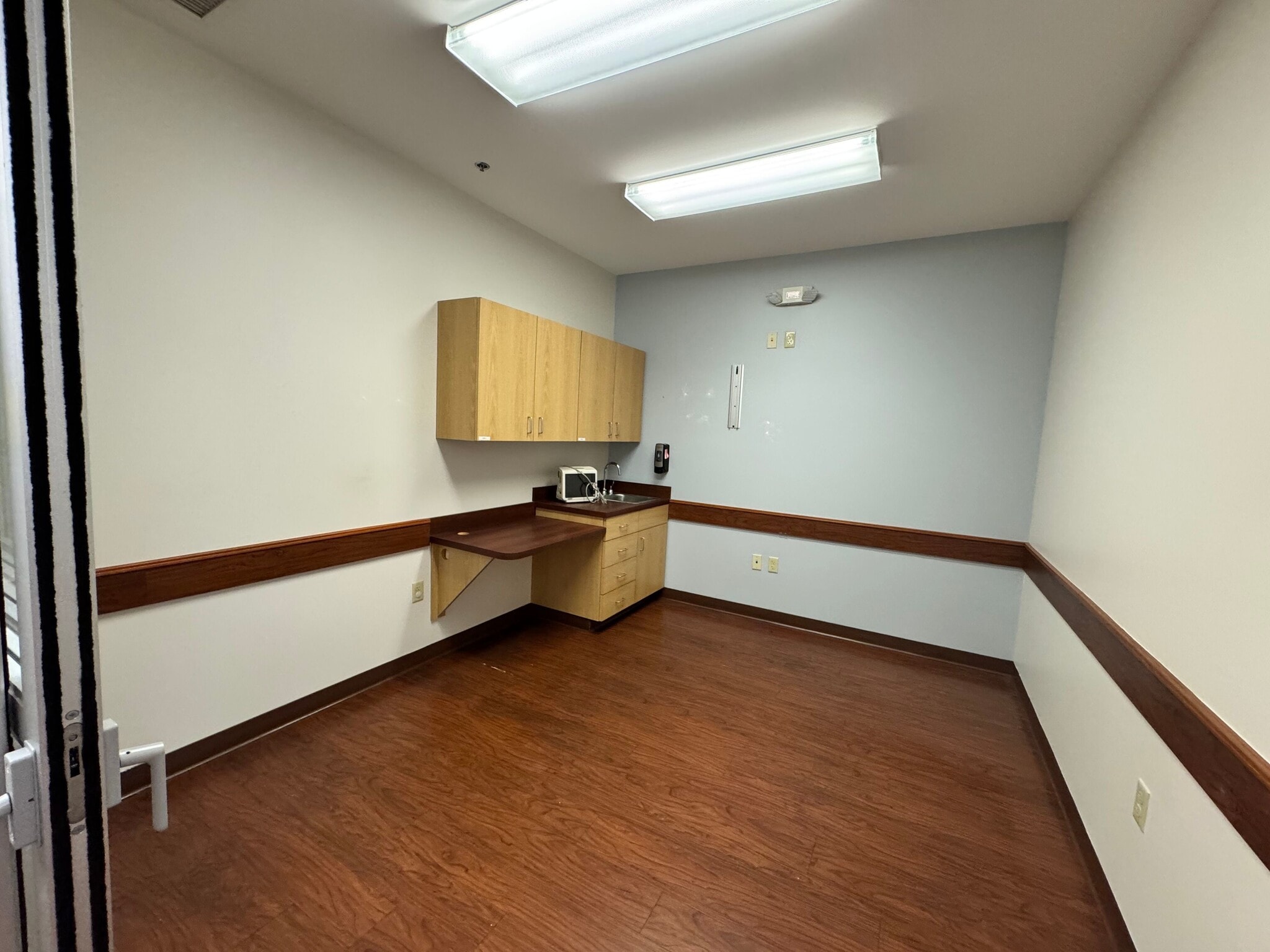 1215 Dunn Ave, Jacksonville, FL for lease Building Photo- Image 1 of 48