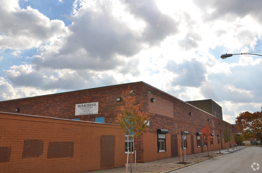 900 W Jefferson St, Philadelphia, PA for lease - Building Photo - Image 2 of 5