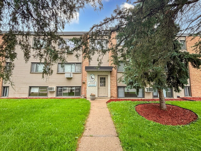 57 6th Ave S, Hopkins, MN à vendre - Photo du bâtiment - Image 1 de 1