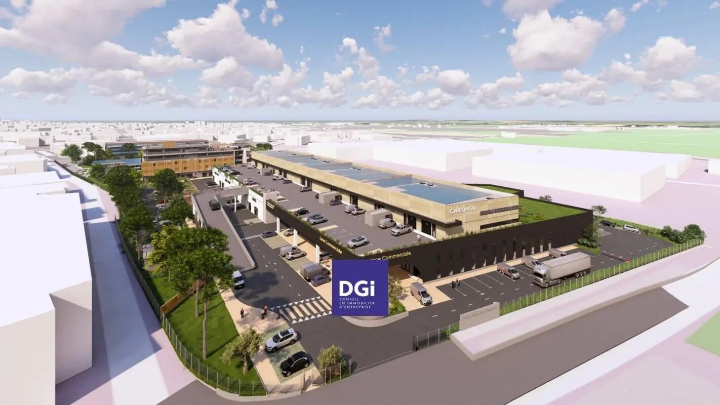 Flex in Nîmes for lease Building Photo- Image 1 of 5