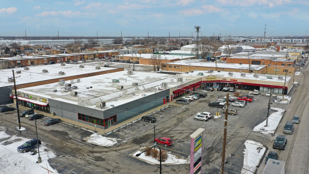 1501-1527 W North Ave, Melrose Park, IL à vendre - Photo du bâtiment - Image 3 de 9
