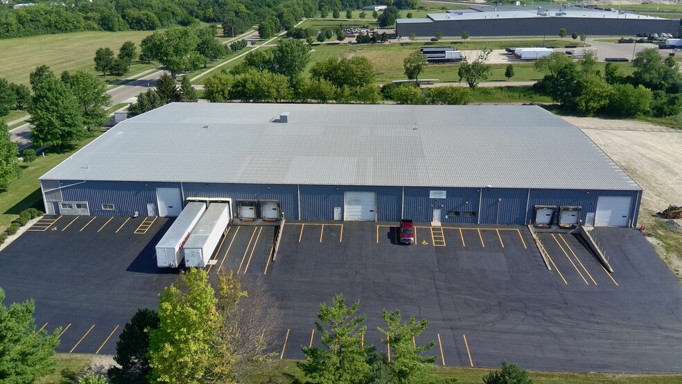 3920 Kennedy Rd, Janesville, WI for lease - Building Photo - Image 3 of 10