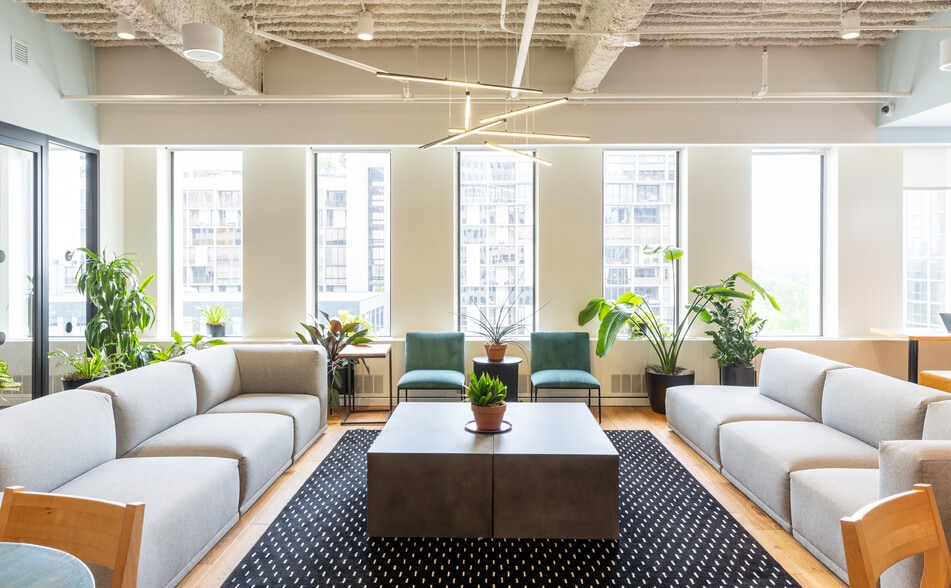 1175 Peachtree St NE, Atlanta, GA for lease - Interior Photo - Image 2 of 22